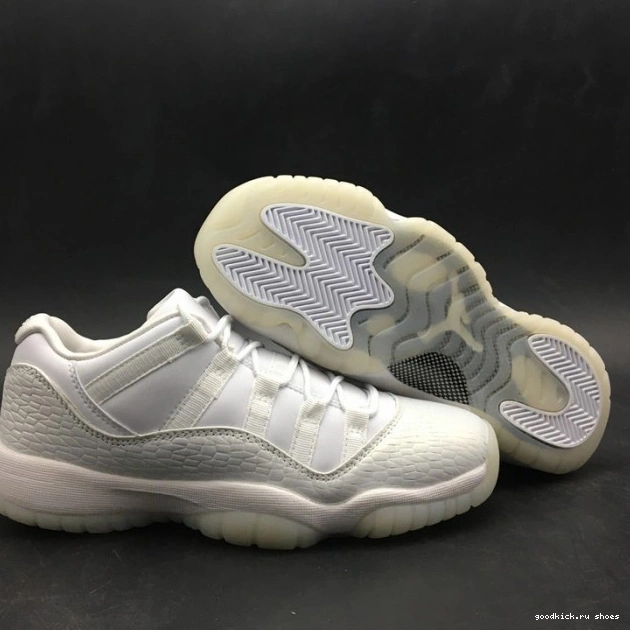 Low White Air 11 Frost Heiress Jordan 897331-100 0809